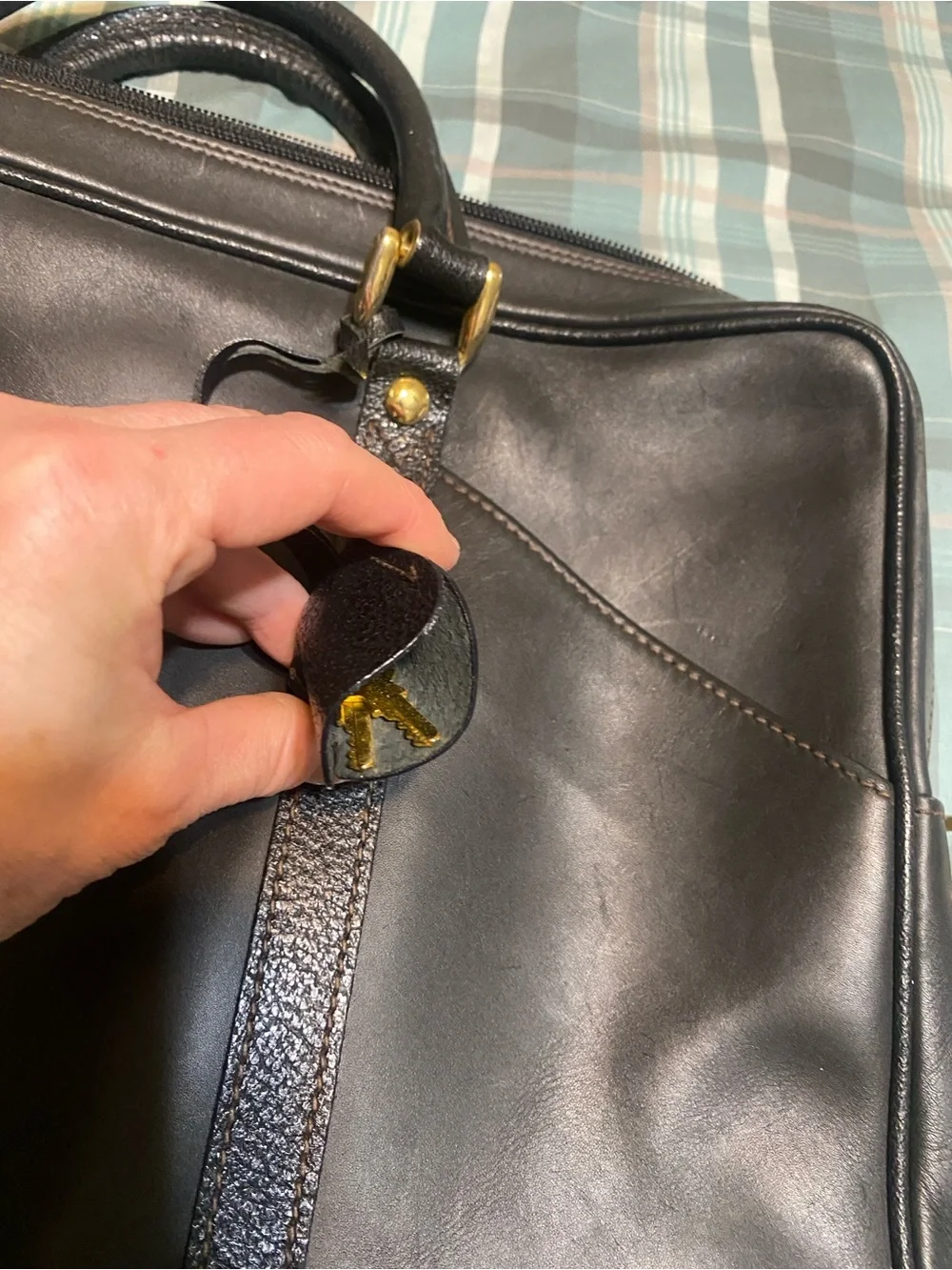 Vintage Mark Cross Italian Leather Classic Black Briefcase with lock and keys